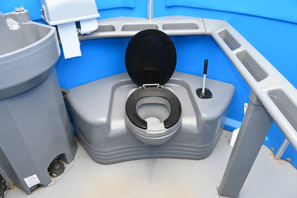 Best High-end porta potty rental  in Mountainside, NJ